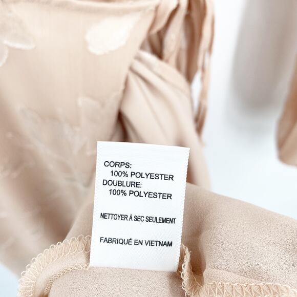 ASTR The Label Floral Blush Burnout Slit‎ Sleeve Wrap Dress Size Medium - Picture 9 of 11